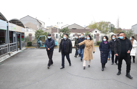 项一峰赴岳山村湖景花园调研指导共同缔造试点工作